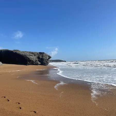Avec Balcon A 50 M De La Corniche Vendeenne Saint-Hilaire-de-Riez