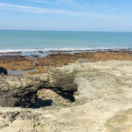 Διαμέρισμα Avec Balcon A 50 M De La Corniche Vendeenne