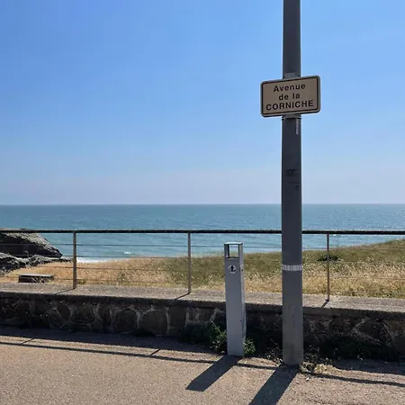 Avec Balcon A 50 M De La Corniche Vendeenne サンティレール・ド・リエ