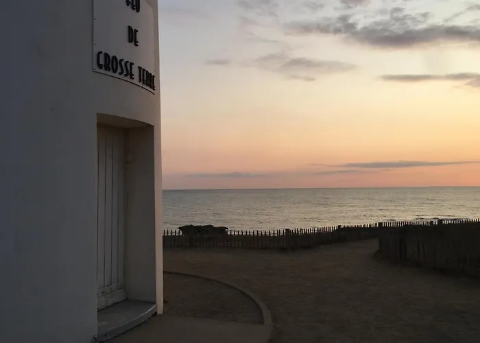 Avec Balcon A 50 M De La Corniche Vendeenne Saint-Hilaire-de-Riez